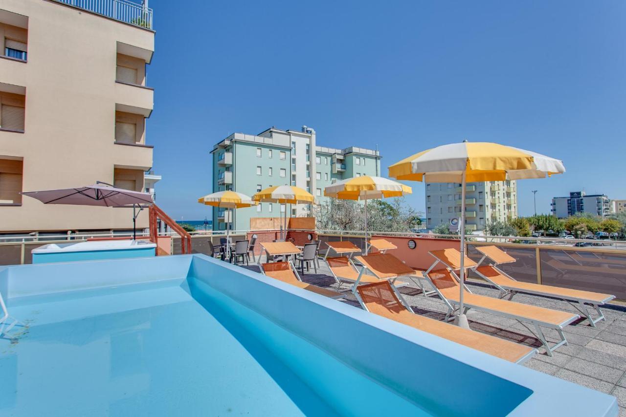 Hotel Joli Cesenatico Extérieur photo