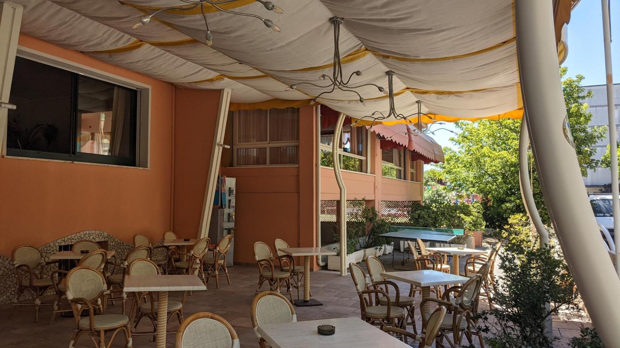 Hotel Joli Cesenatico Extérieur photo