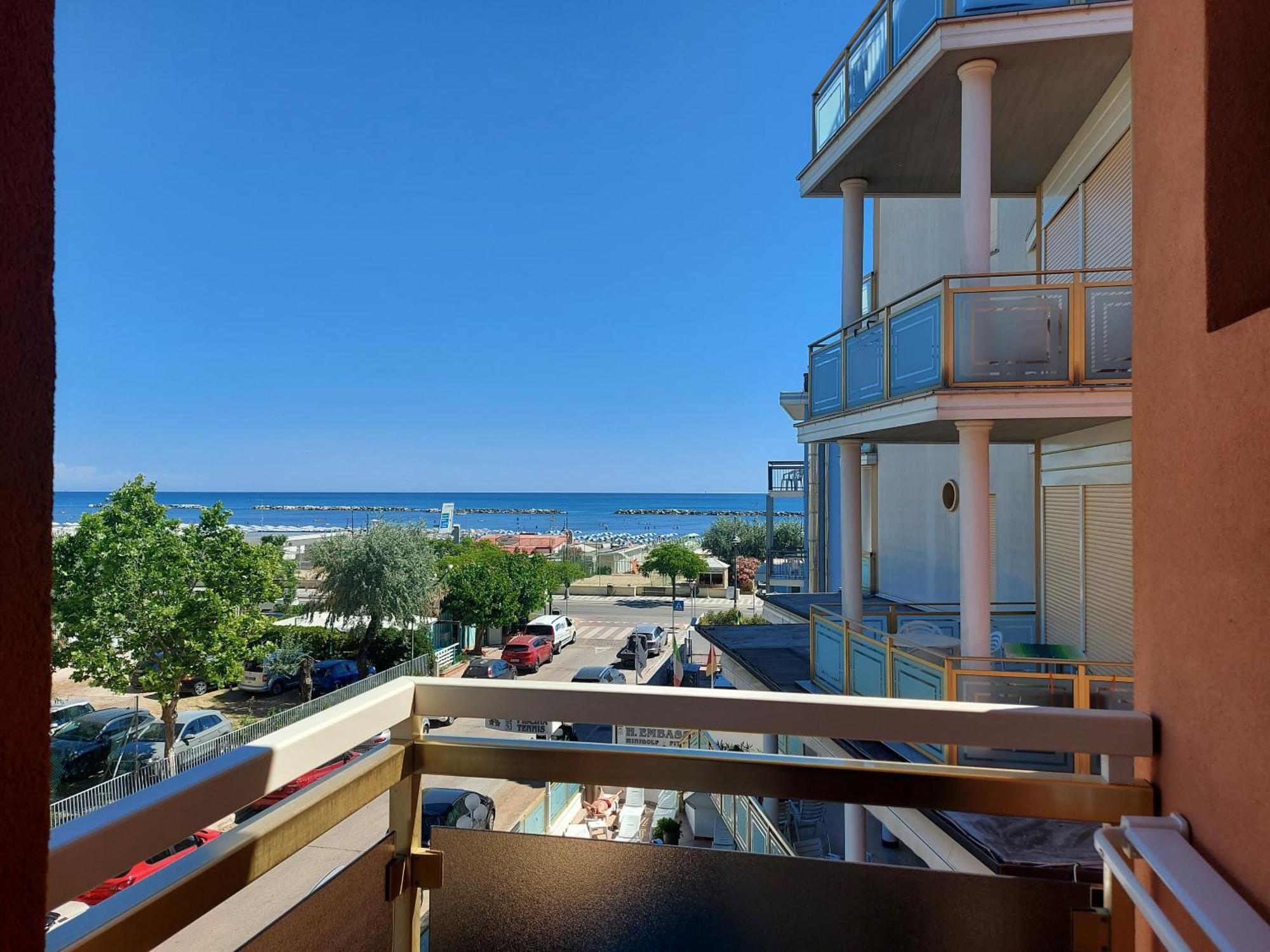 Hotel Joli Cesenatico Extérieur photo