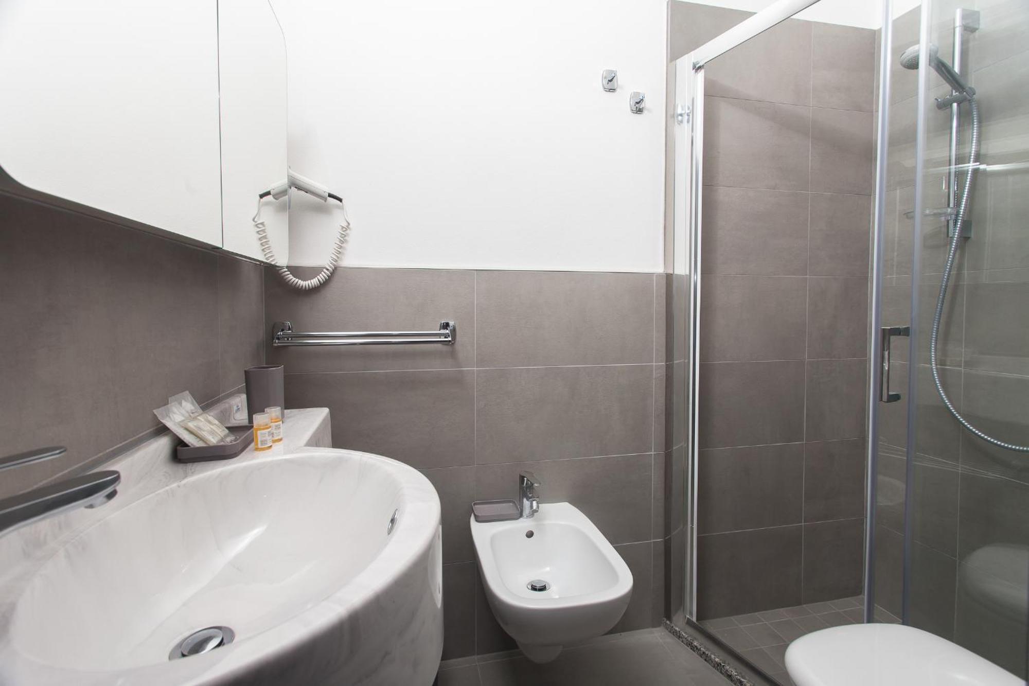 Hotel Joli Cesenatico Extérieur photo